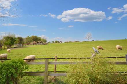 Westmancote, Tewkesbury, Gloucestershire, Image 2