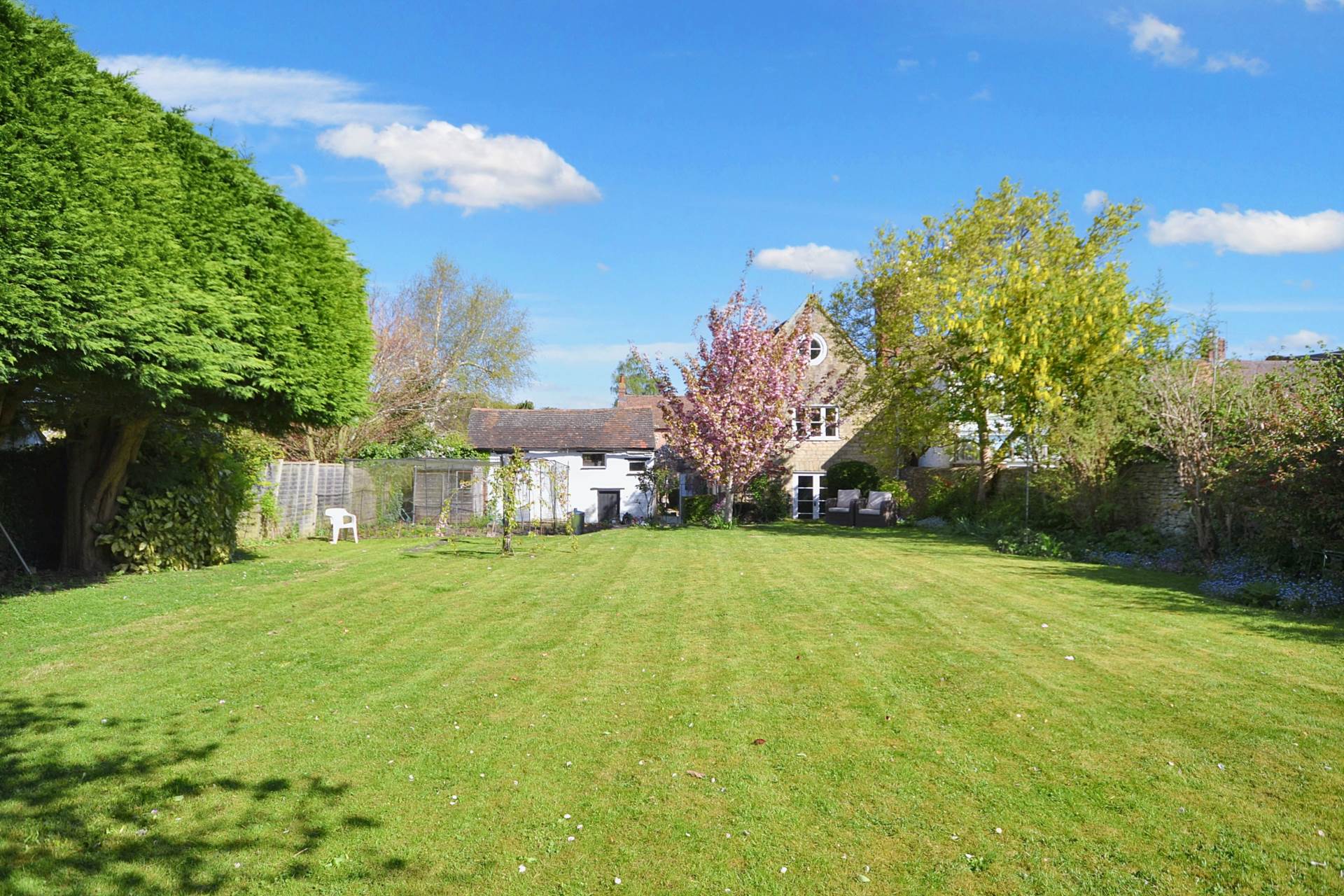 Main Road, Bredon, Tewkesbury, Gloucestershire, Image 32