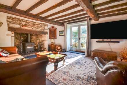 Main Road, Bredon, Tewkesbury, Gloucestershire, Image 3