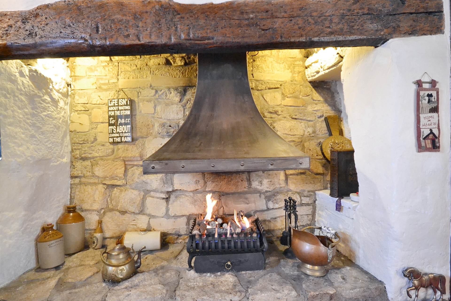 A three bedroom cottage with detached one bedroom annex, Image 10