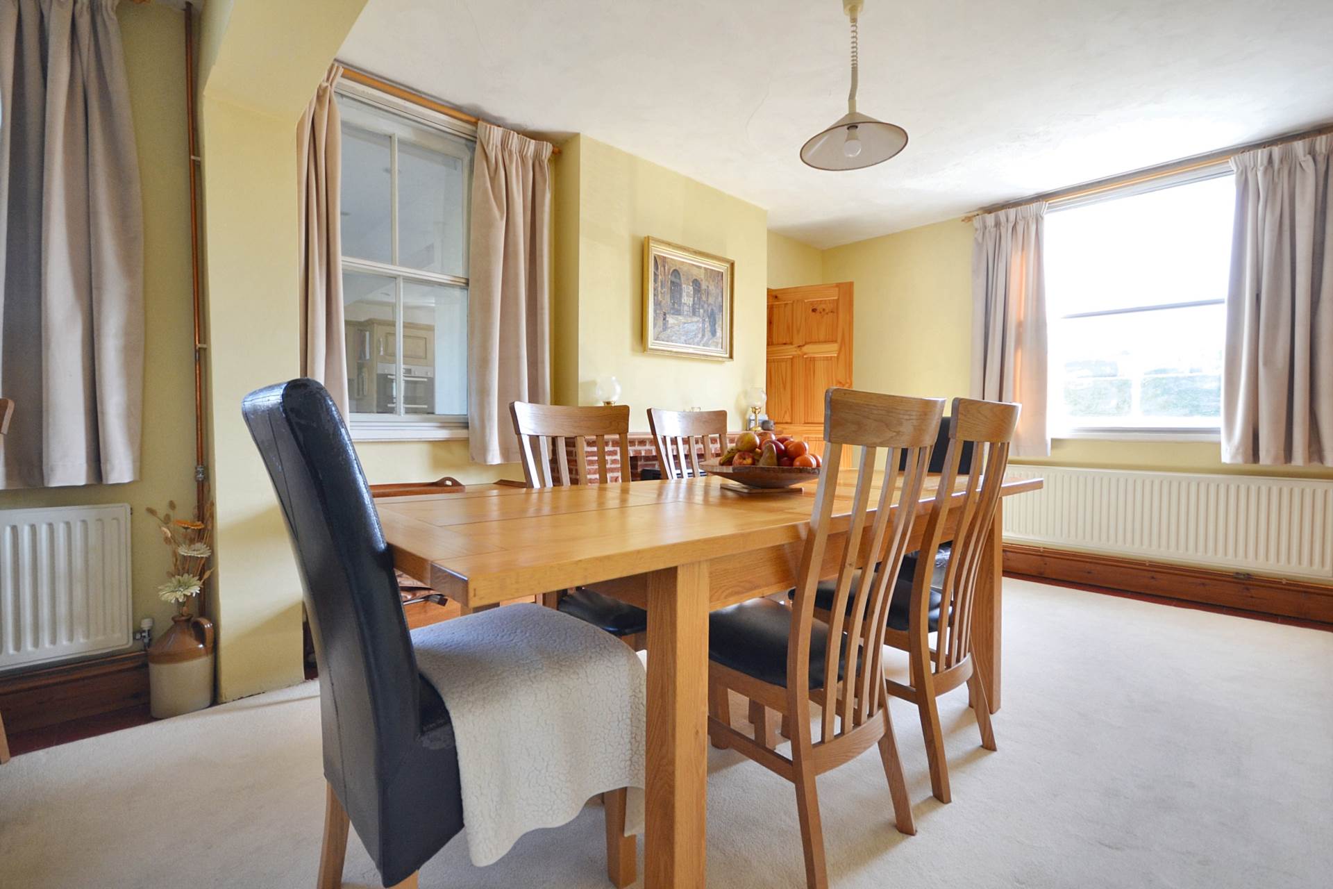Main Road, Bredon, Tewkesbury, Gloucestershire, Image 9