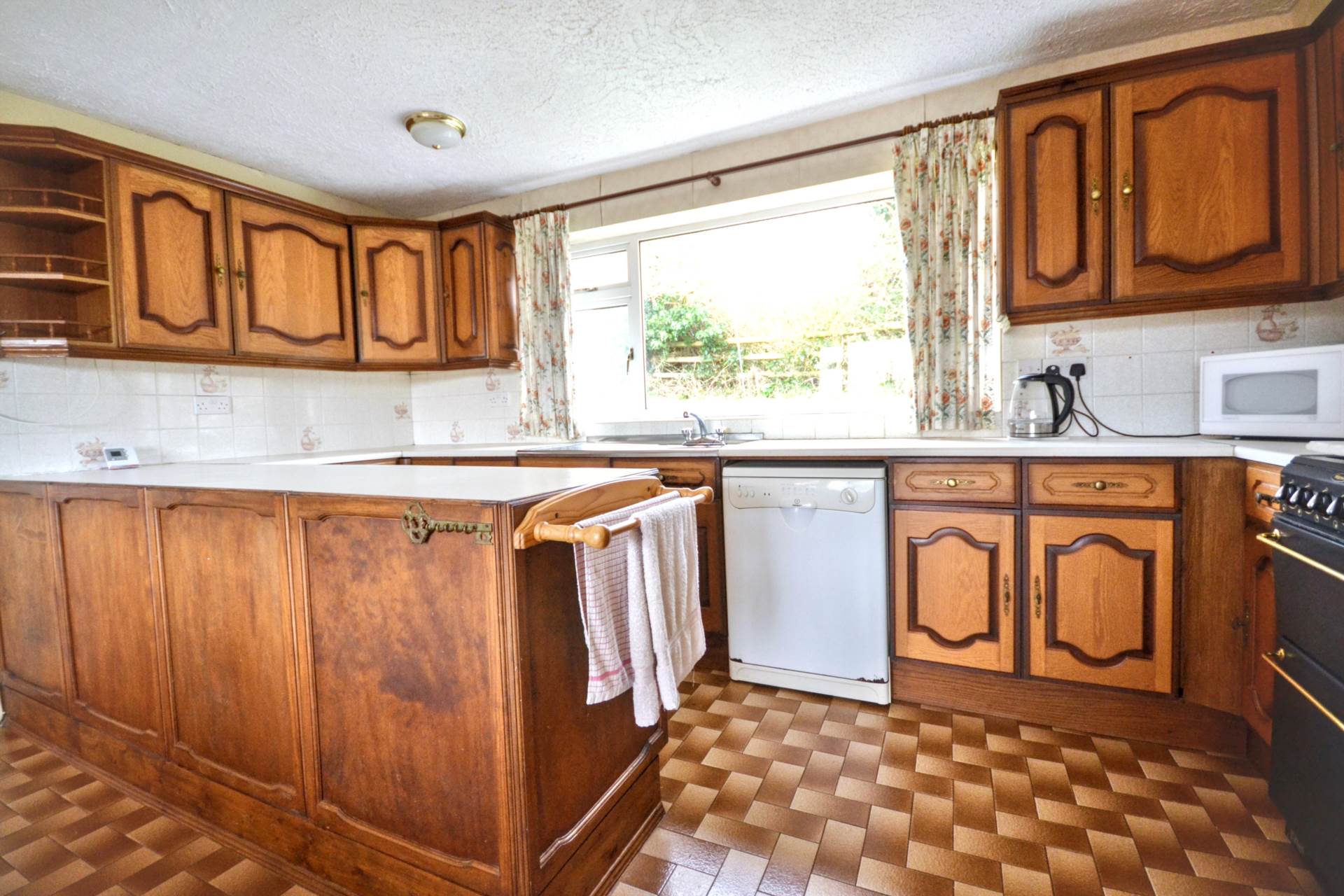 Bank Lane, Uckinghall, Gloucestershire, Image 6