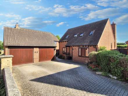 Towbury Court, Twyning, Gloucestershire, Image 1