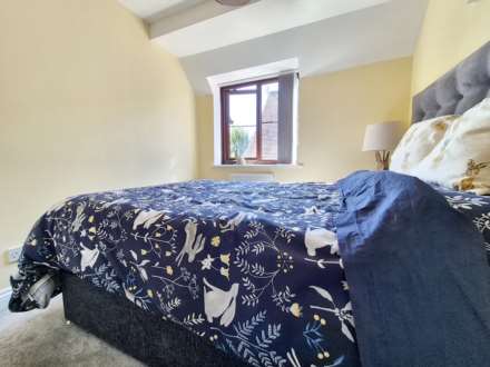 Towbury Court, Twyning, Gloucestershire, Image 16