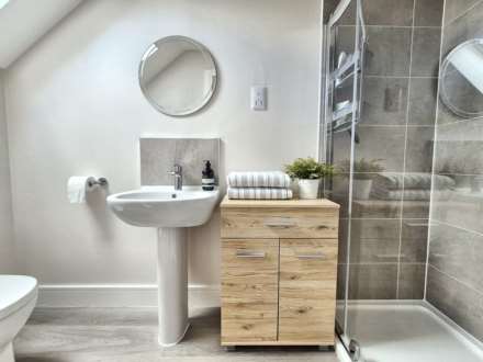 Fleet Lane, Twyning, Tewkesbury, Gloucestershire, Image 24