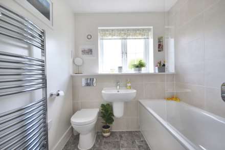 Fleet Lane, Twyning, Tewkesbury, Gloucestershire, Image 32