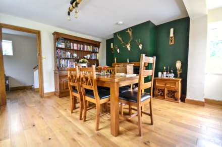 Baughton, Earls Croome, Worcestersshire, Image 4