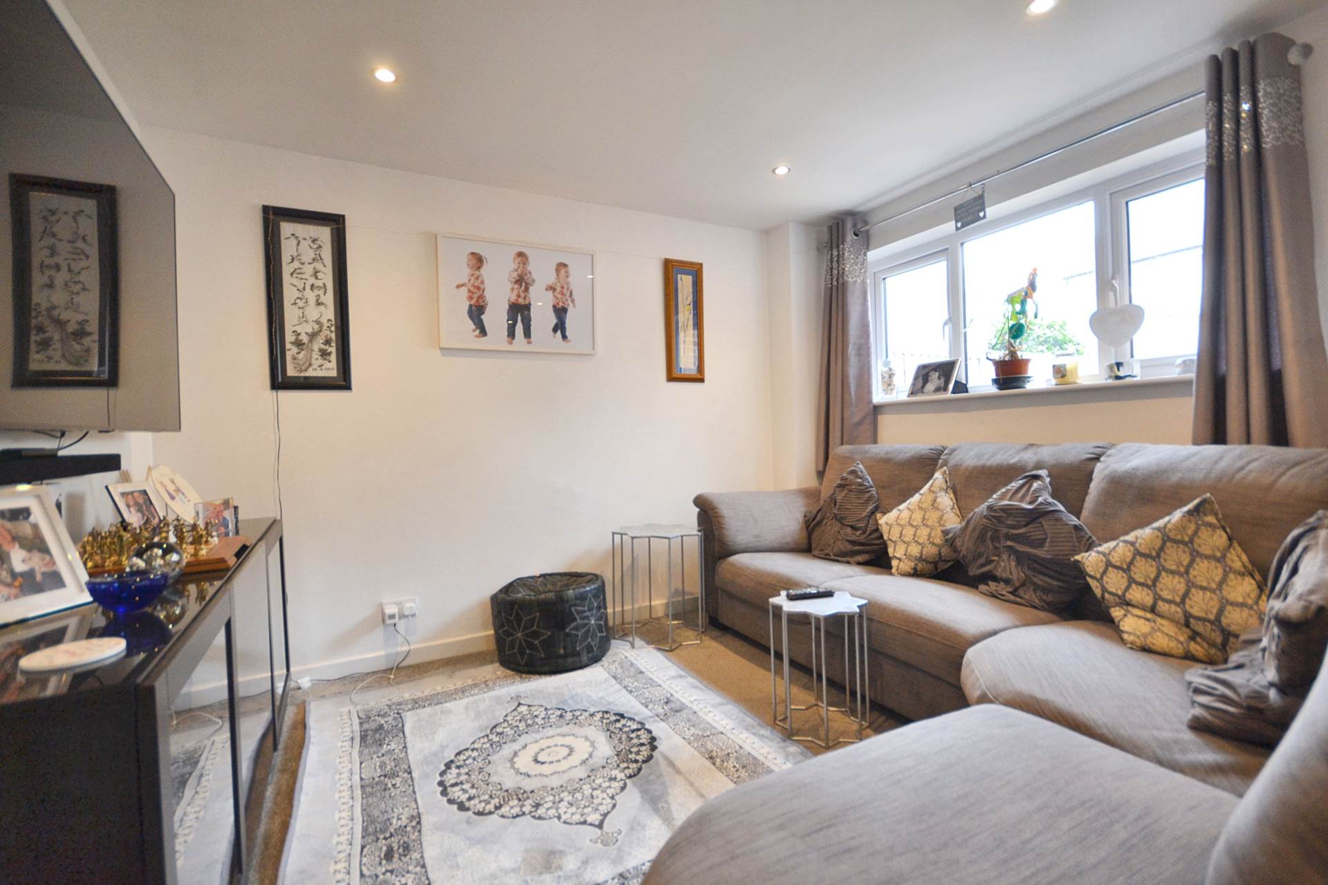 Plantation Crescent, Bredon, Tewkesbury, Gloucestershire, Image 13