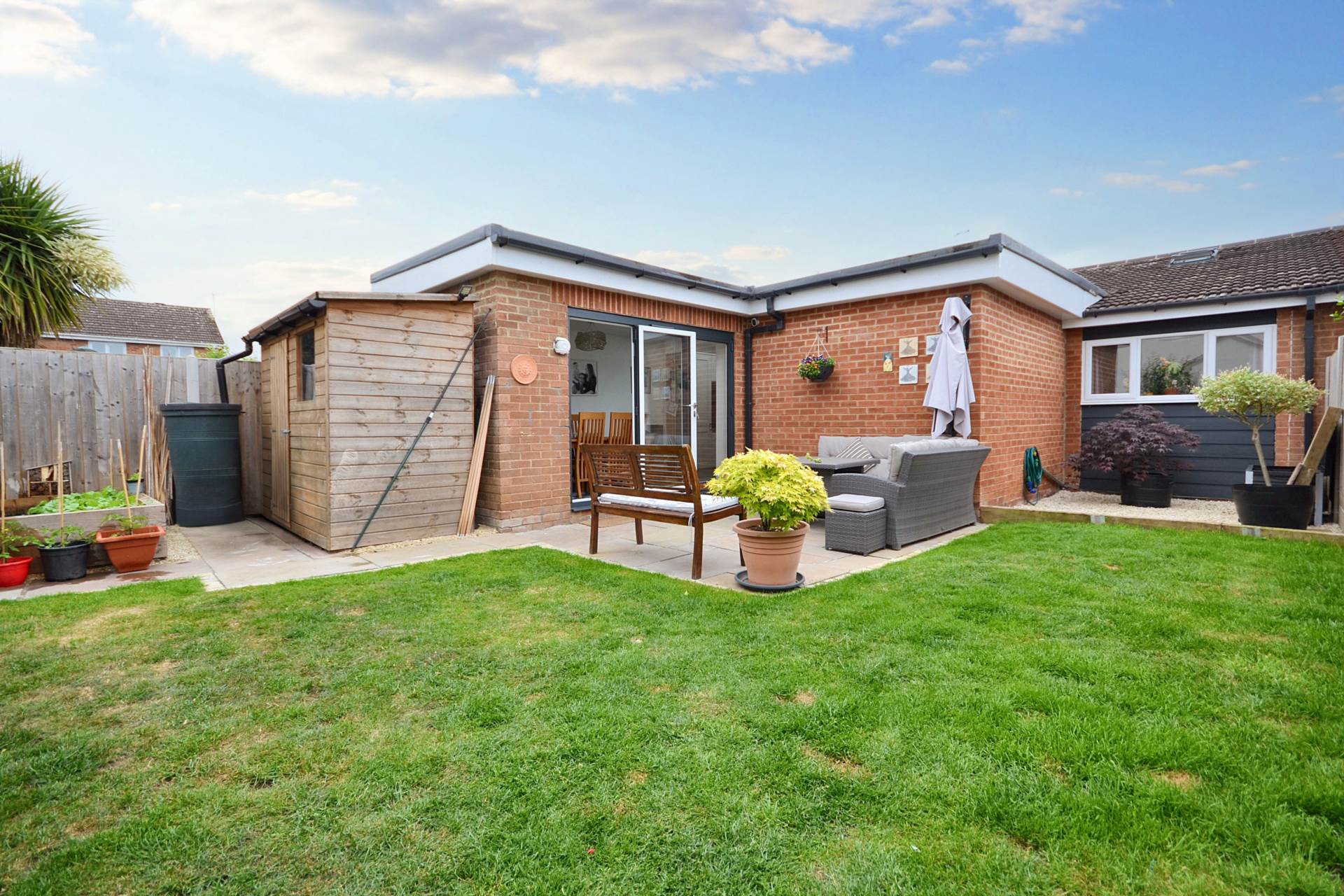 Plantation Crescent, Bredon, Tewkesbury, Gloucestershire, Image 2
