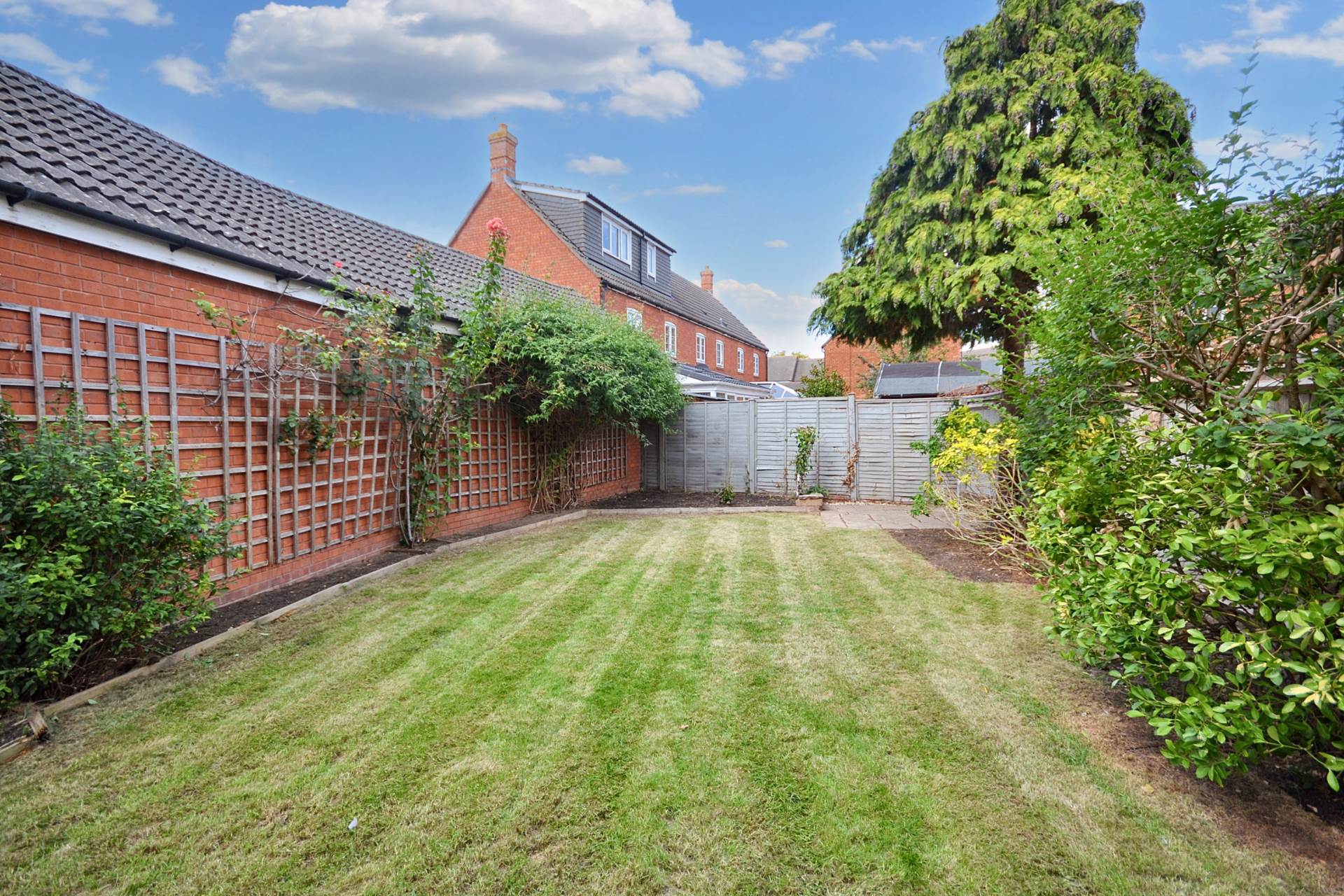 Wakeman Close, Tewkesbury, Gloucestershire, Image 11