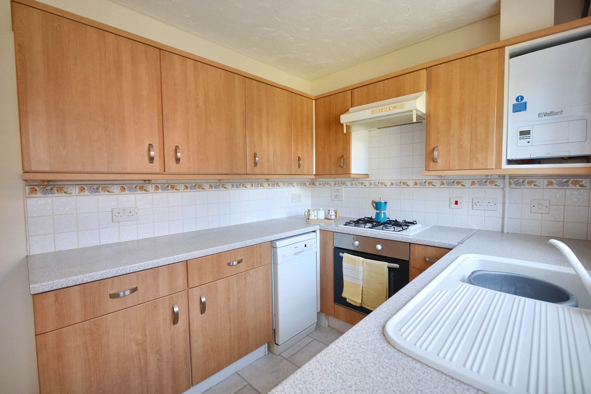 Wakeman Close, Tewkesbury, Gloucestershire, Image 9