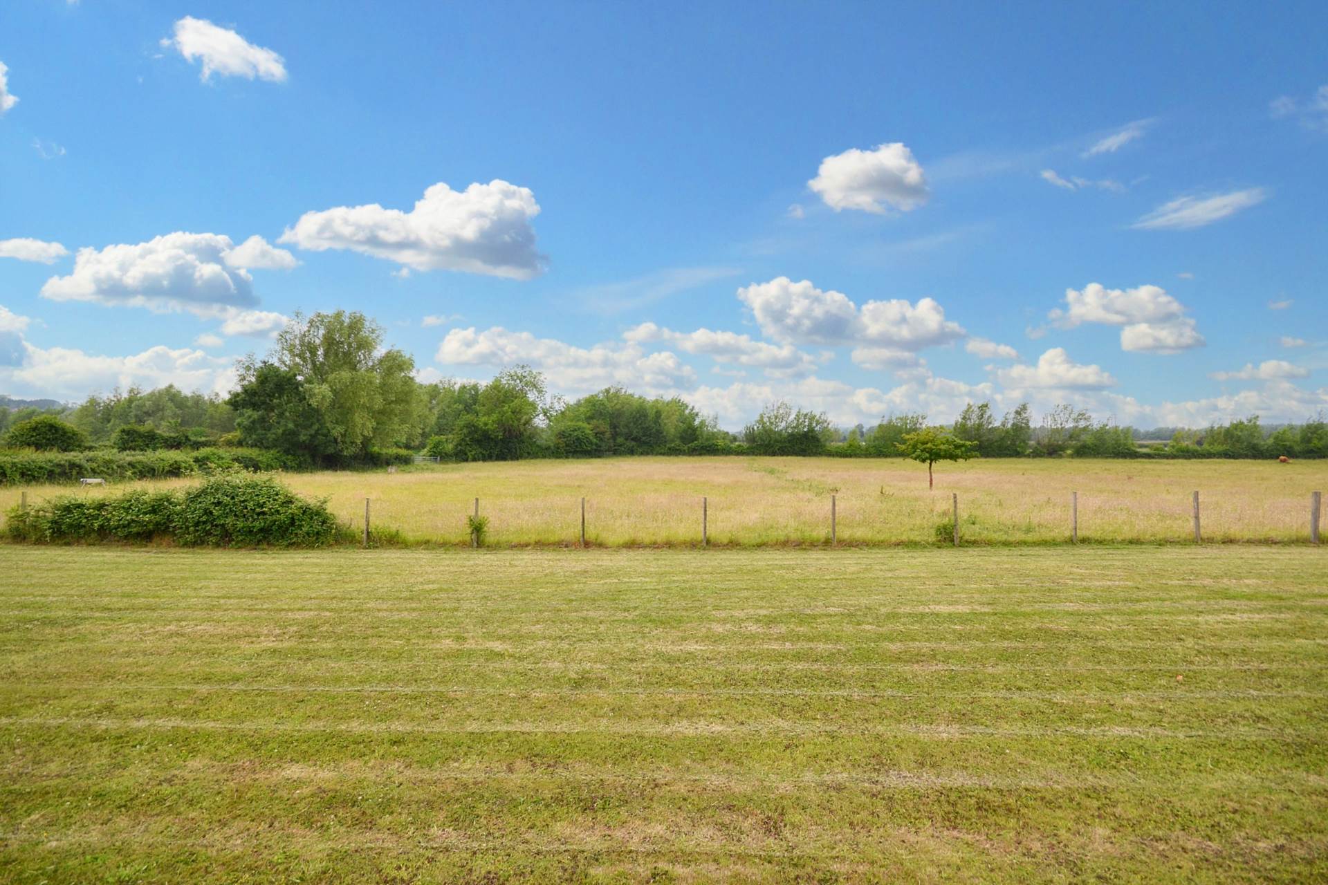 Hammock Road, Eckington, Pershore, Worcestershire, Image 3