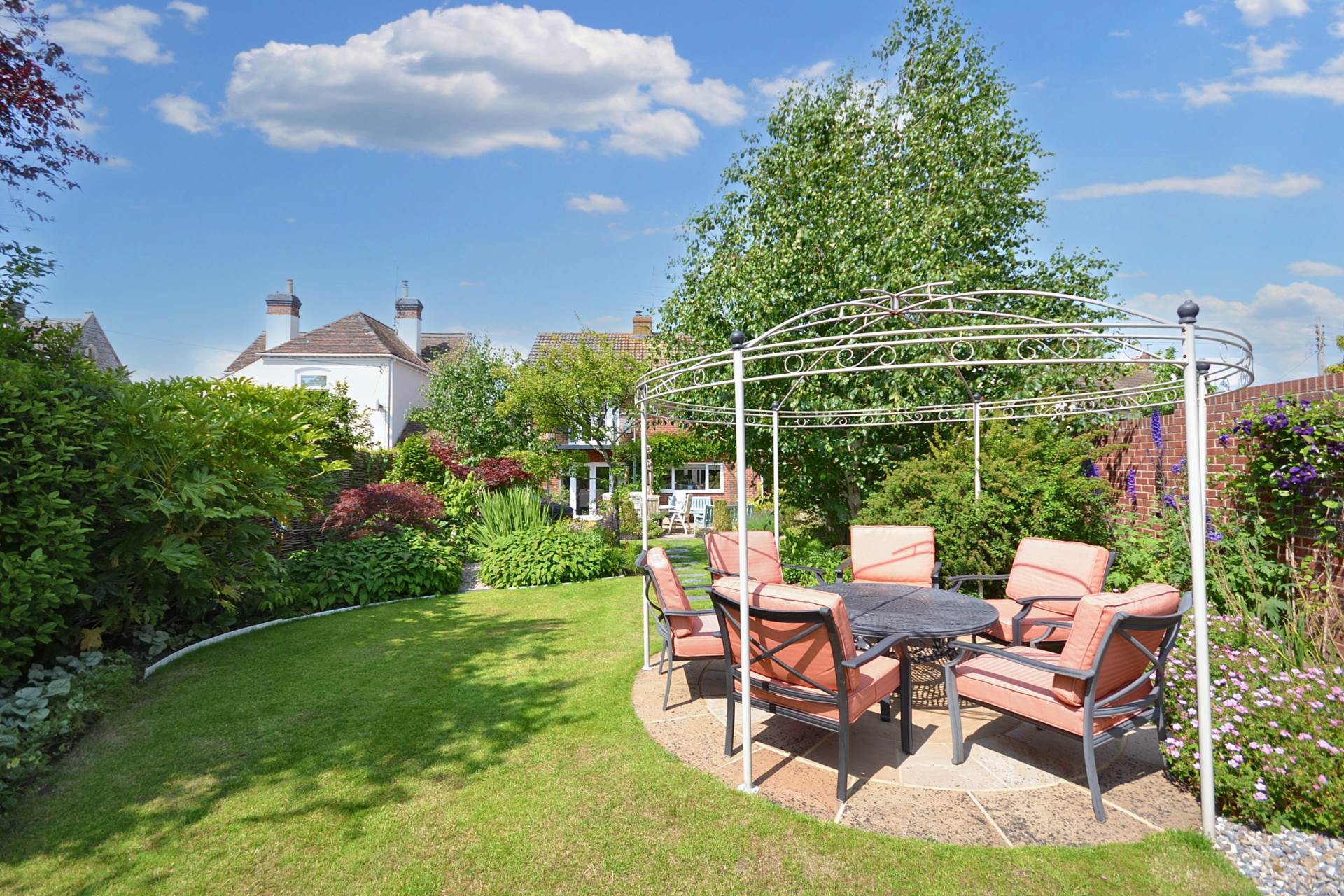 Hill View Road, Strensham, Worcestershire, Image 34
