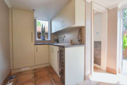 Hill View Road, Strensham, Worcestershire, Image 11