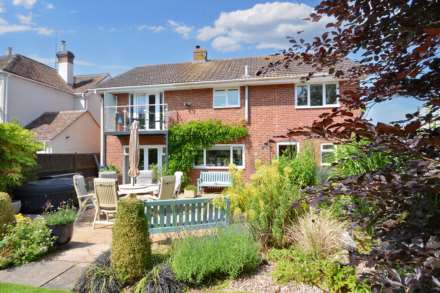 Hill View Road, Strensham, Worcestershire, Image 17