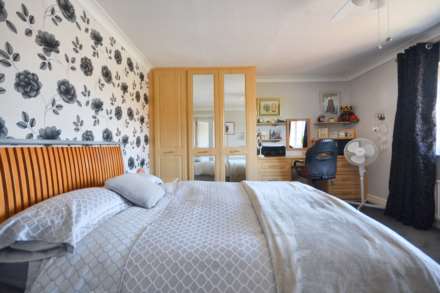 Hill View Road, Strensham, Worcestershire, Image 19