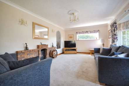Hill View Road, Strensham, Worcestershire, Image 5