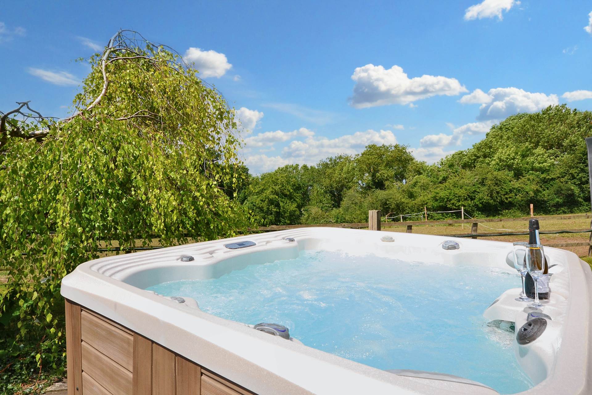 Equestrian property with 3.78 acres, stable block and 40m x 20m arena, Image 28
