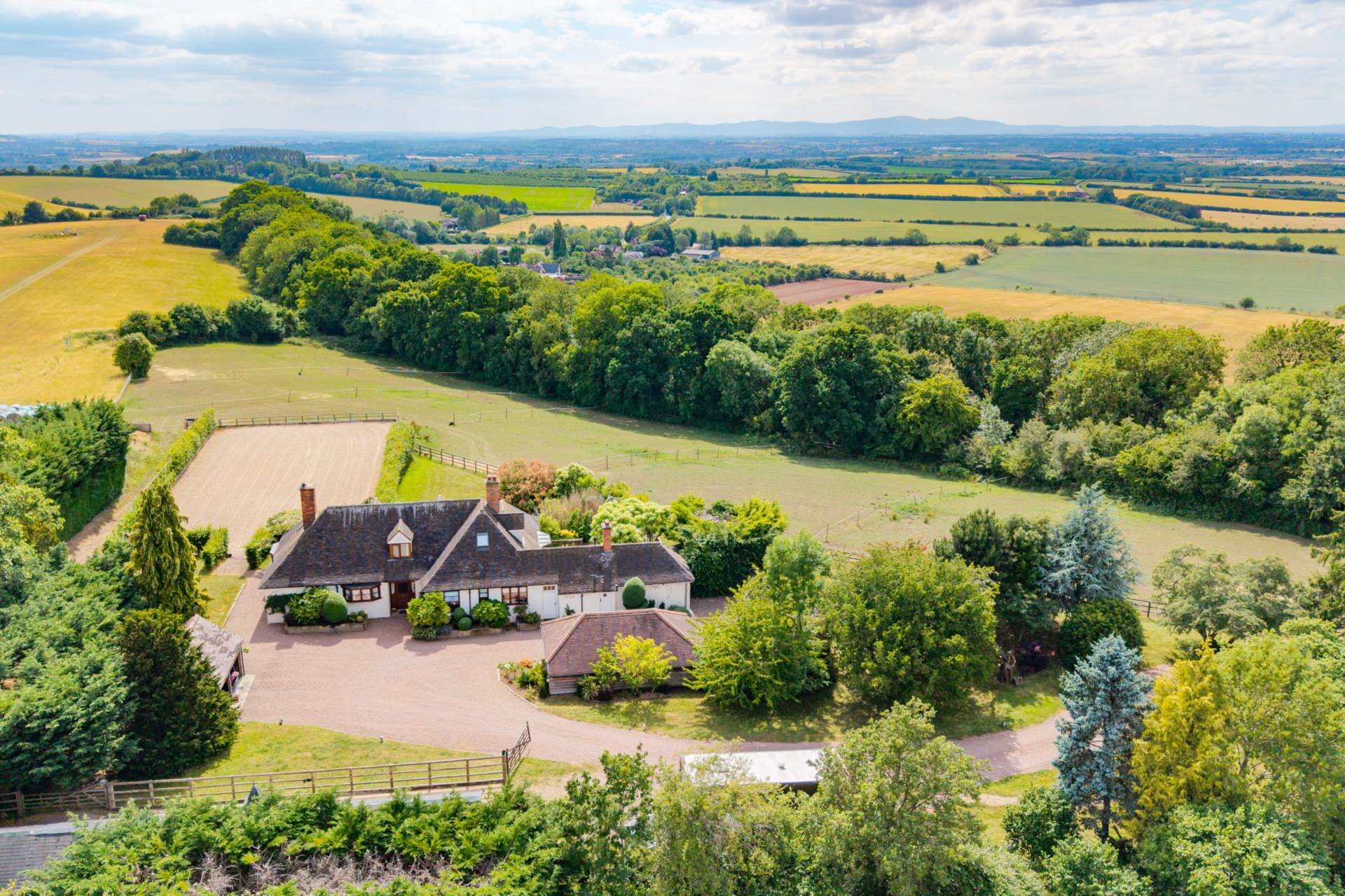 Equestrian property with 3.78 acres, stable block and 40m x 20m arena, Image 56