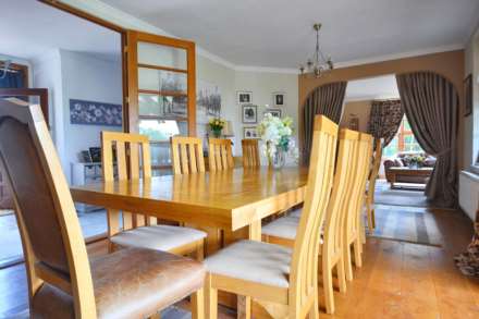 Equestrian property with 3.78 acres, stable block and 40m x 20m arena, Image 11