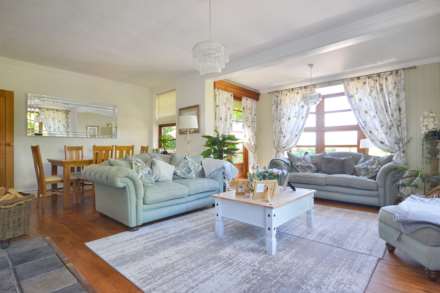 Equestrian property with 3.78 acres, stable block and 40m x 20m arena, Image 15