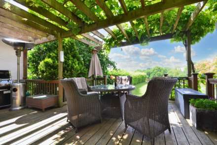 Equestrian property with 3.78 acres, stable block and 40m x 20m arena, Image 25