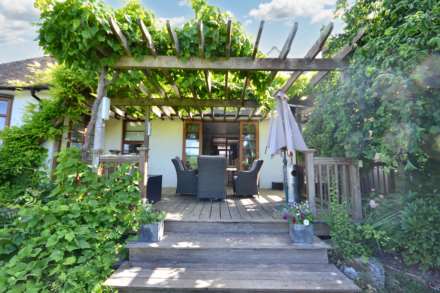 Equestrian property with 3.78 acres, stable block and 40m x 20m arena, Image 27