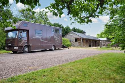Equestrian property with 3.78 acres, stable block and 40m x 20m arena, Image 50