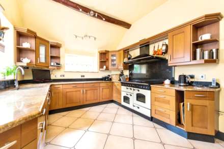 Hacketts Lane, Eckington, Worcetershire, Image 13