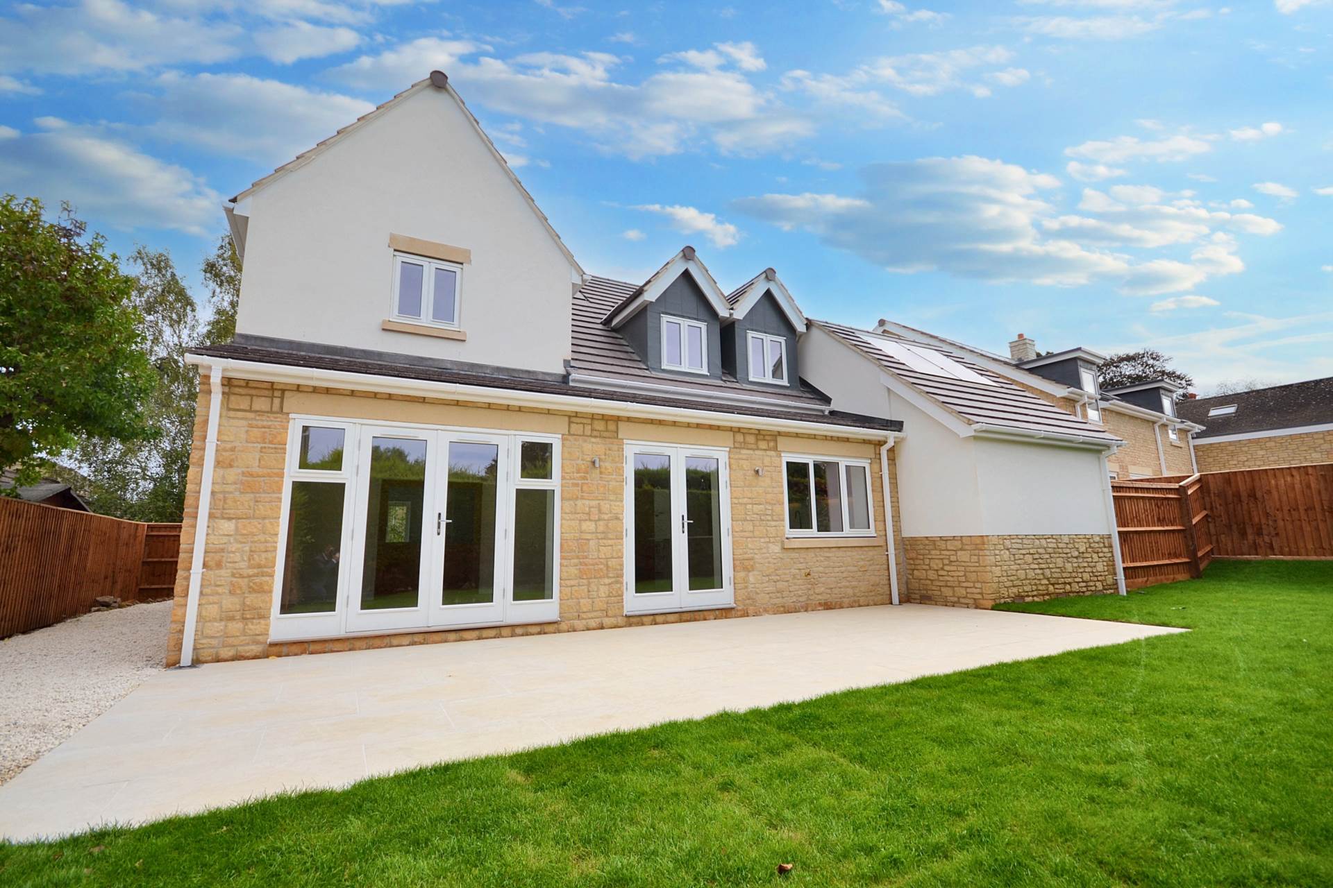 The Dell, Bredon, Tewkesbury, Gloucestershire, Image 13