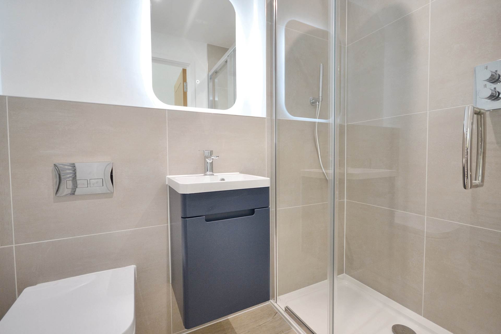 The Dell, Bredon, Tewkesbury, Gloucestershire, Image 16