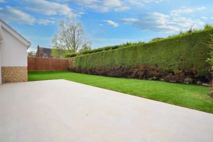 The Dell, Bredon, Tewkesbury, Gloucestershire, Image 2