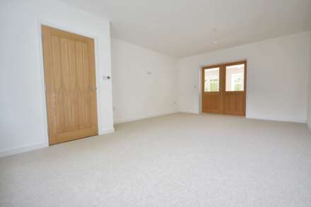 The Dell, Bredon, Tewkesbury, Gloucestershire, Image 4