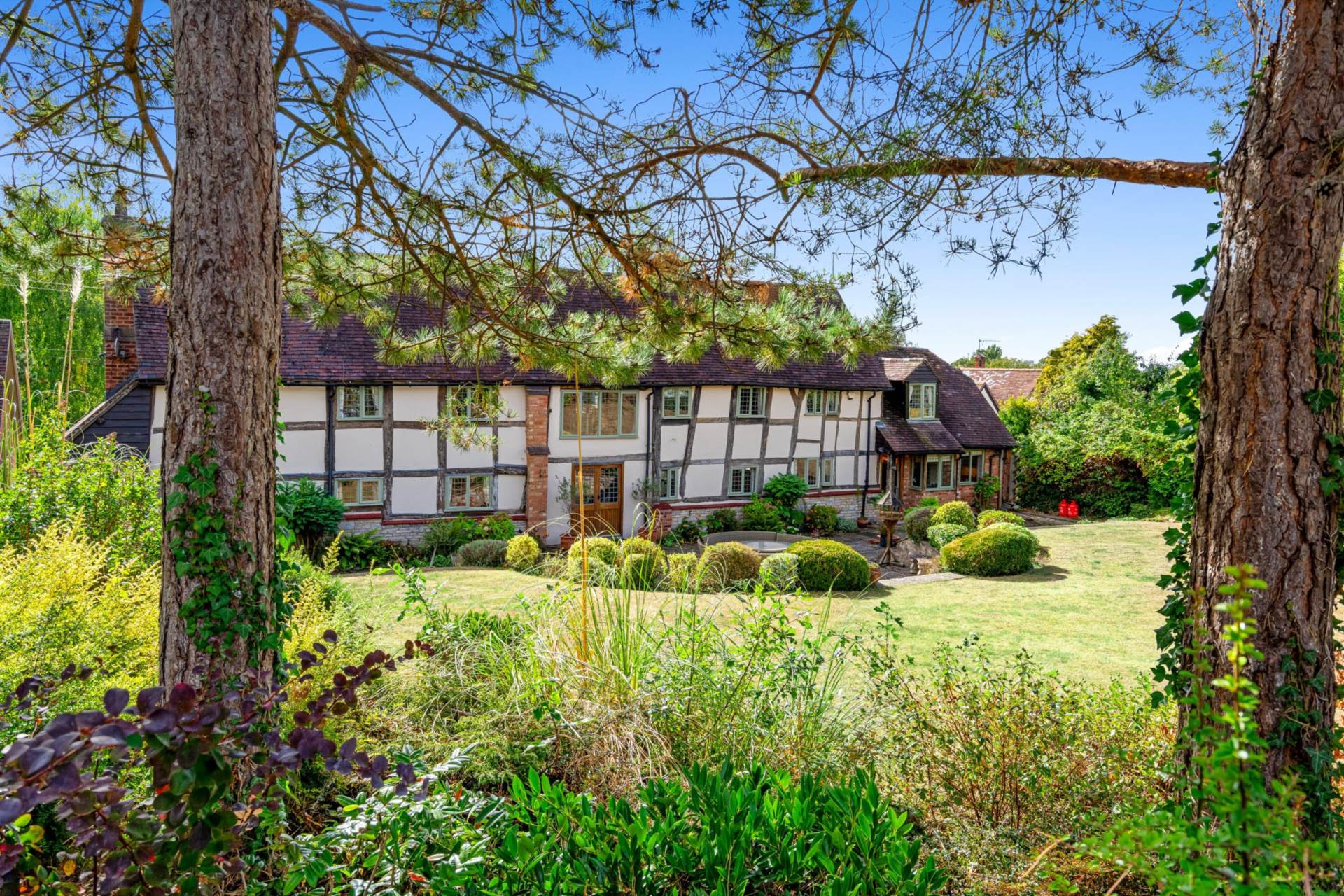 Walcote, Alcester, Warwickshire, Image 44