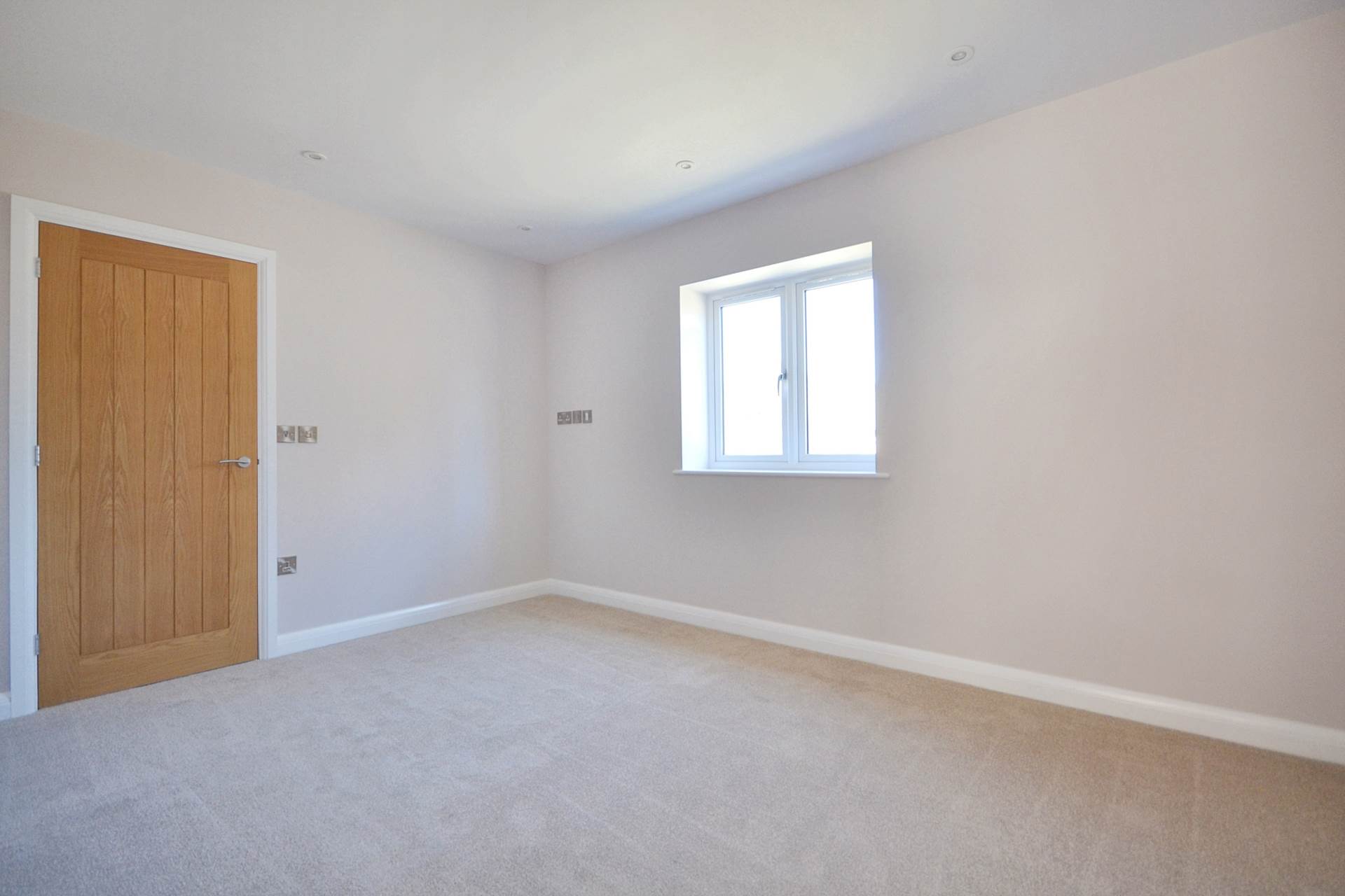 Gander Lane, Teddington, Tewkesbury, Gloucestershire, Image 13