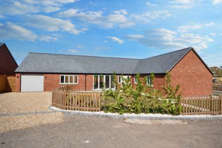 Gander Lane, Teddington, Tewkesbury, Gloucestershire, Image 16