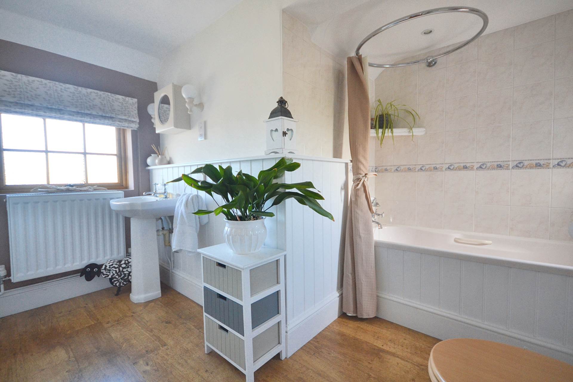 Aston Cross, Tewkesbury, Gloucestershire, Image 21