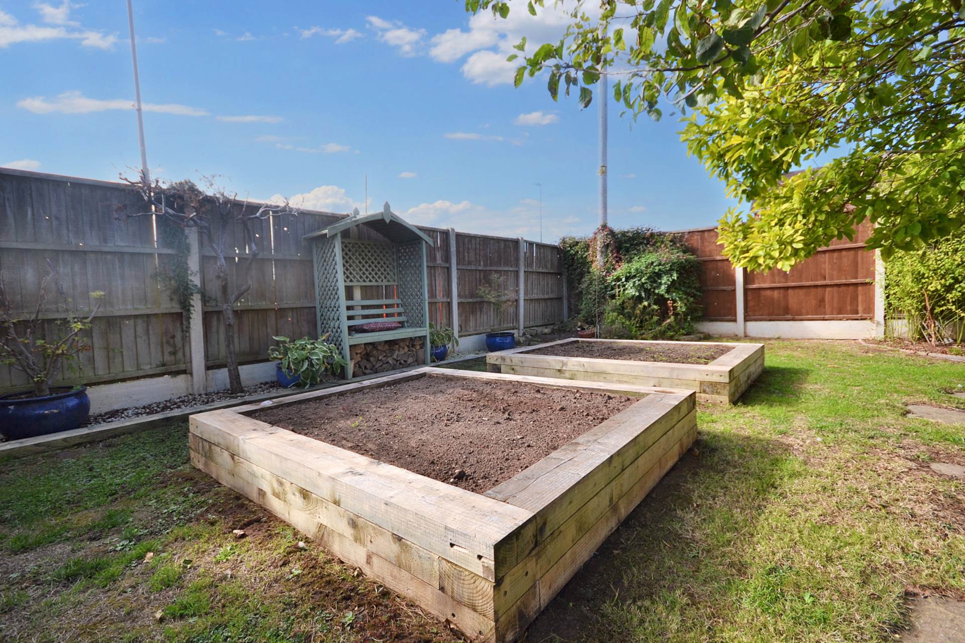 Aston Cross, Tewkesbury, Gloucestershire, Image 24