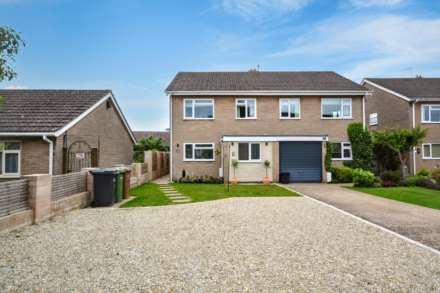 Glenmoor, Eckington, Worcestershire, Image 1