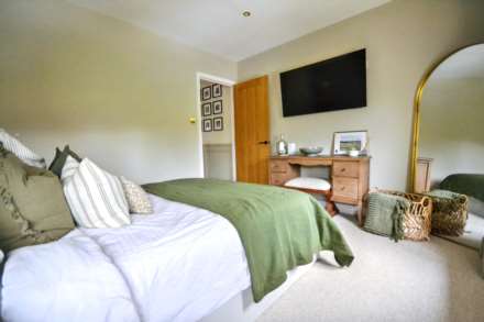 Glenmoor, Eckington, Worcestershire, Image 16