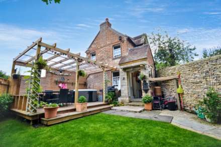 Dock Lane, Bredon, Tewkesbury, Gloucestershire, Image 20