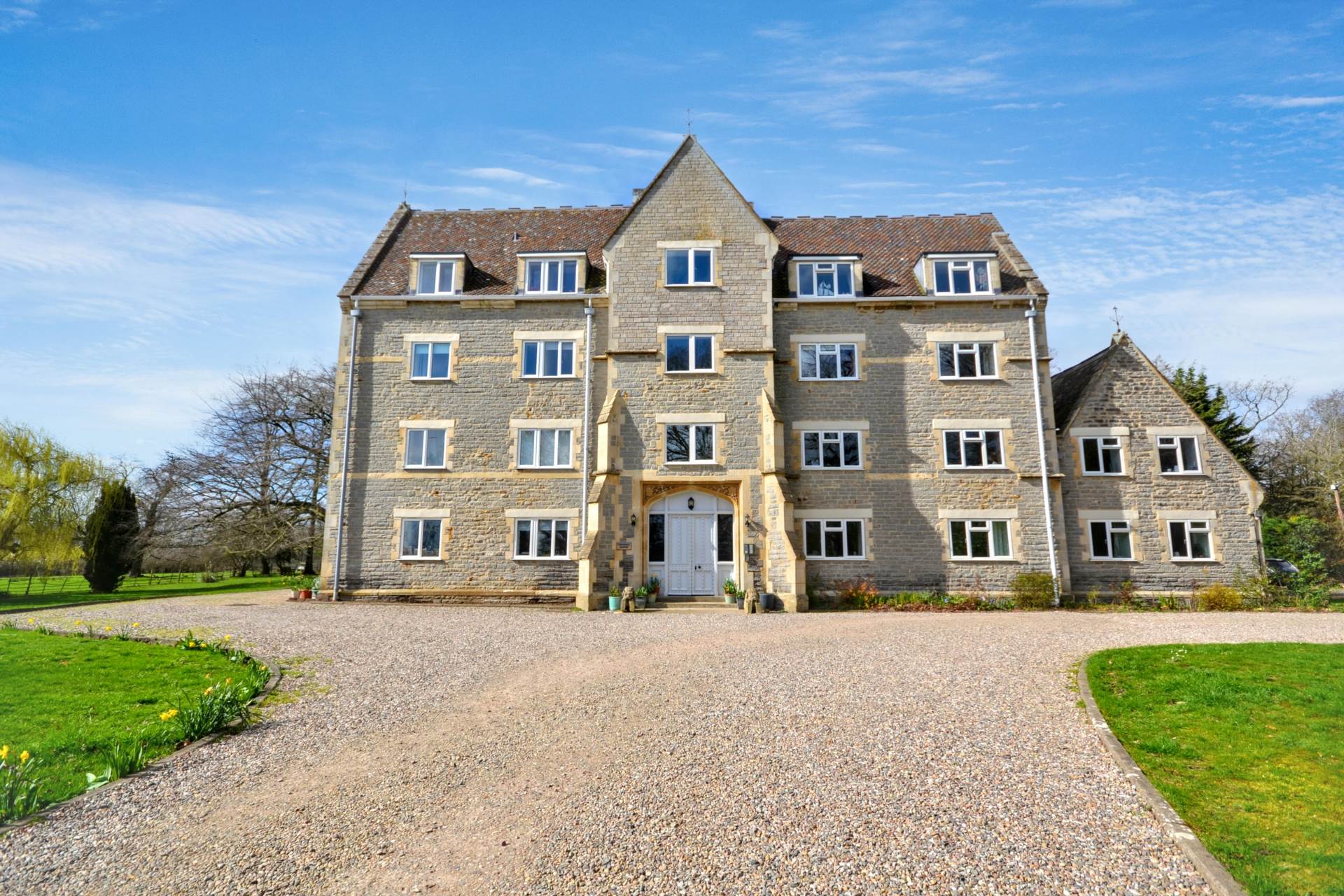 Twyning Manor, Twyning Tewkesbury, Gloucestershire, Image 18