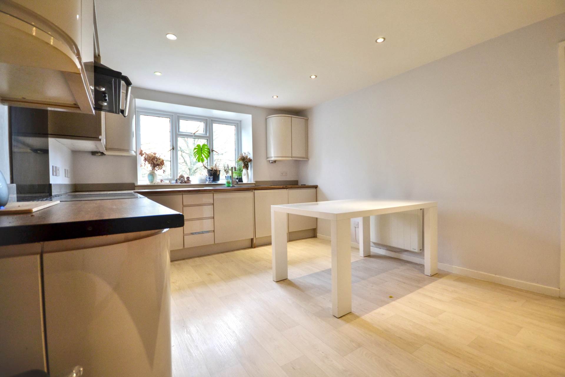 Twyning Manor, Twyning Tewkesbury, Gloucestershire, Image 9