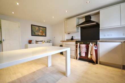 Twyning Manor, Twyning Tewkesbury, Gloucestershire, Image 10