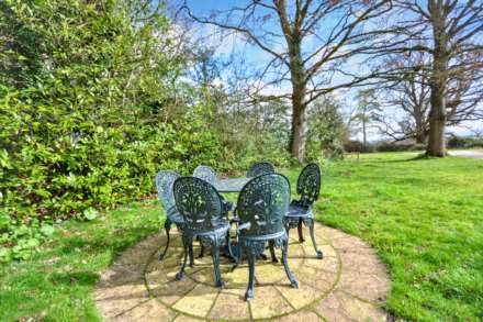 Twyning Manor, Twyning Tewkesbury, Gloucestershire, Image 17