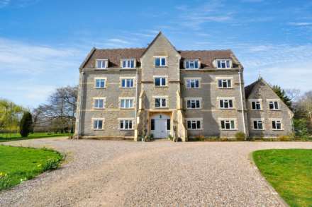 Twyning Manor, Twyning Tewkesbury, Gloucestershire, Image 18