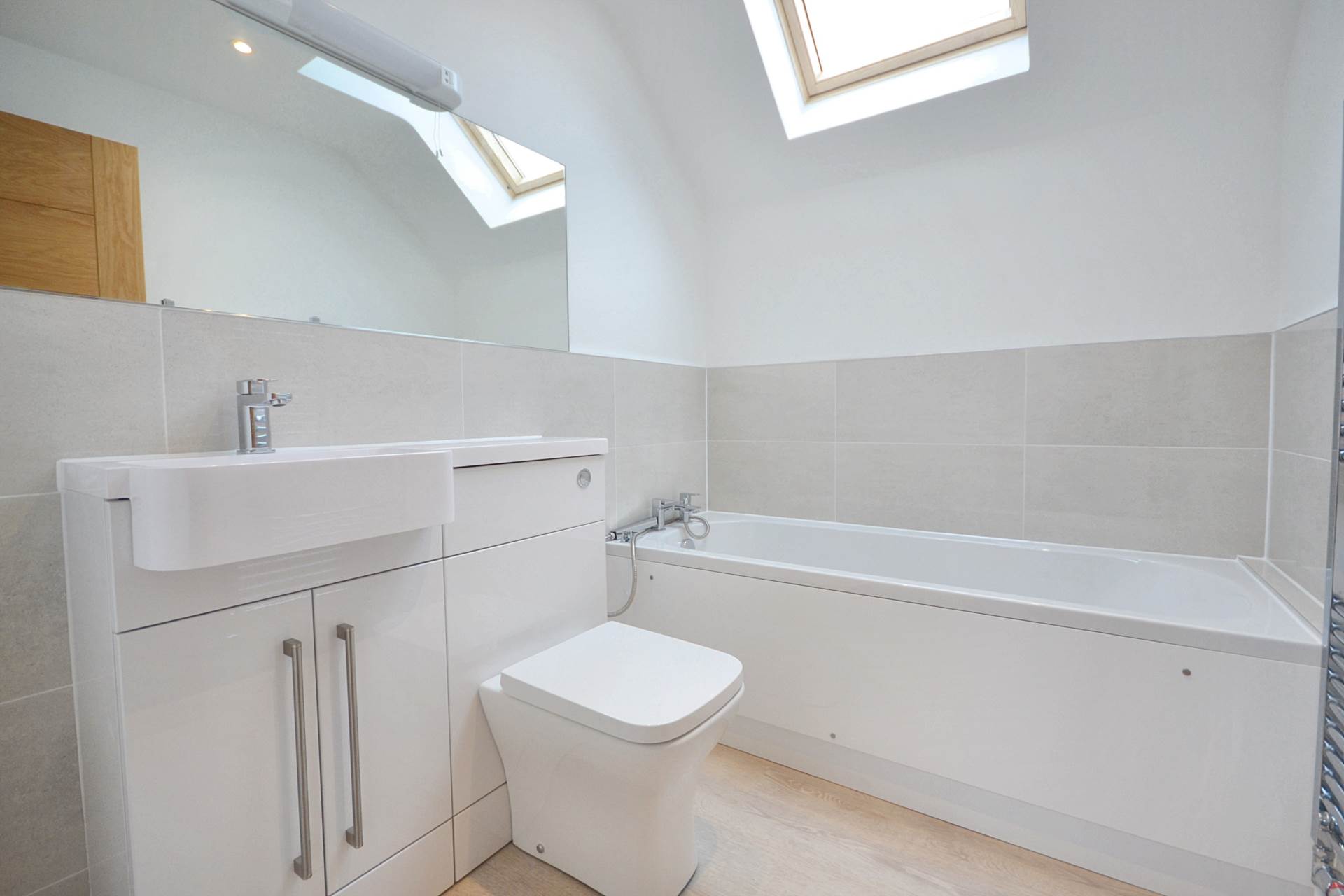 Aston Cross, Tewkesbury, Gloucestershire, Image 22