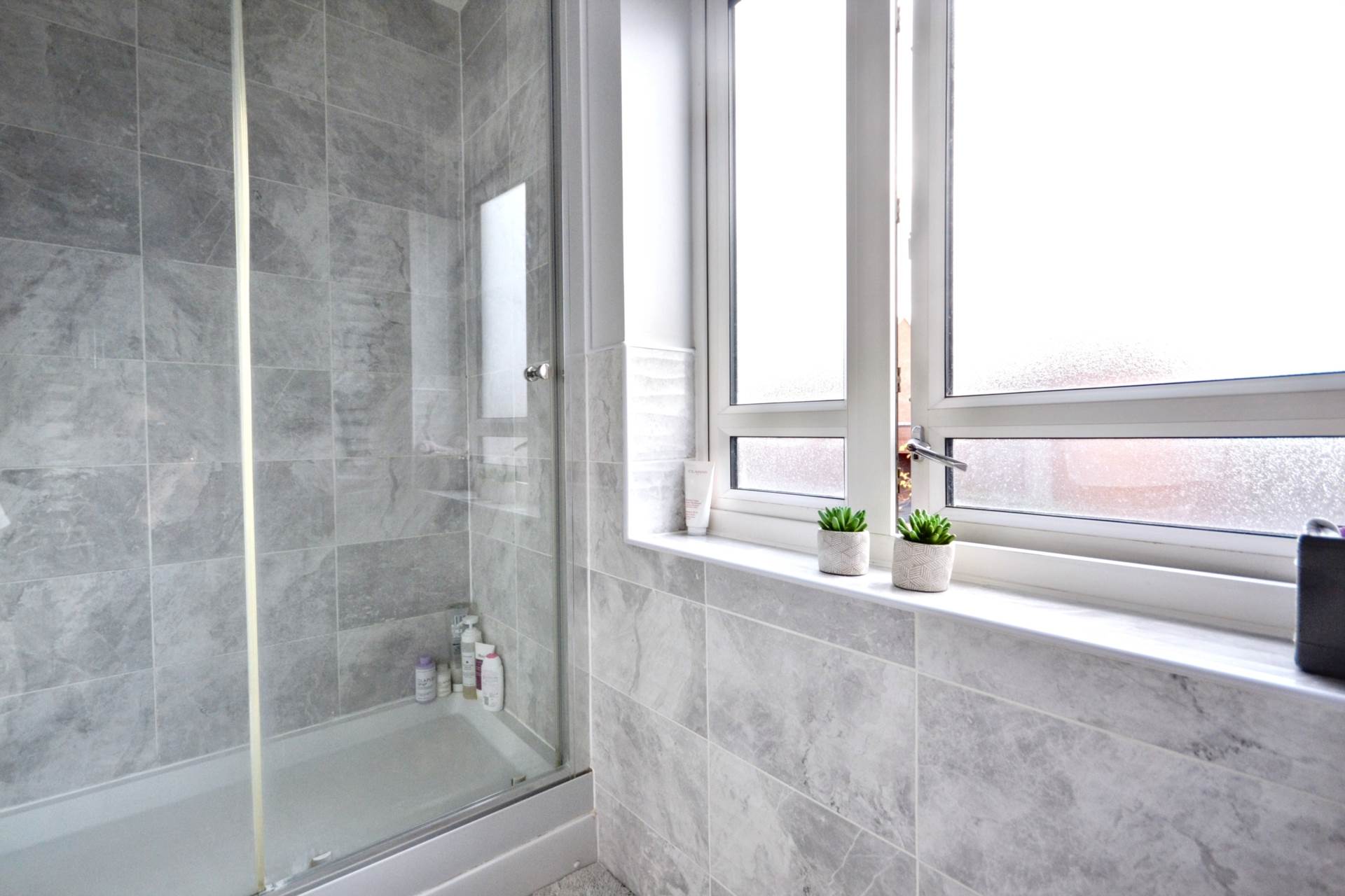 Sapphire Road, Bishop's Cleeve, Cheltenham, Gloucestershire, Image 12