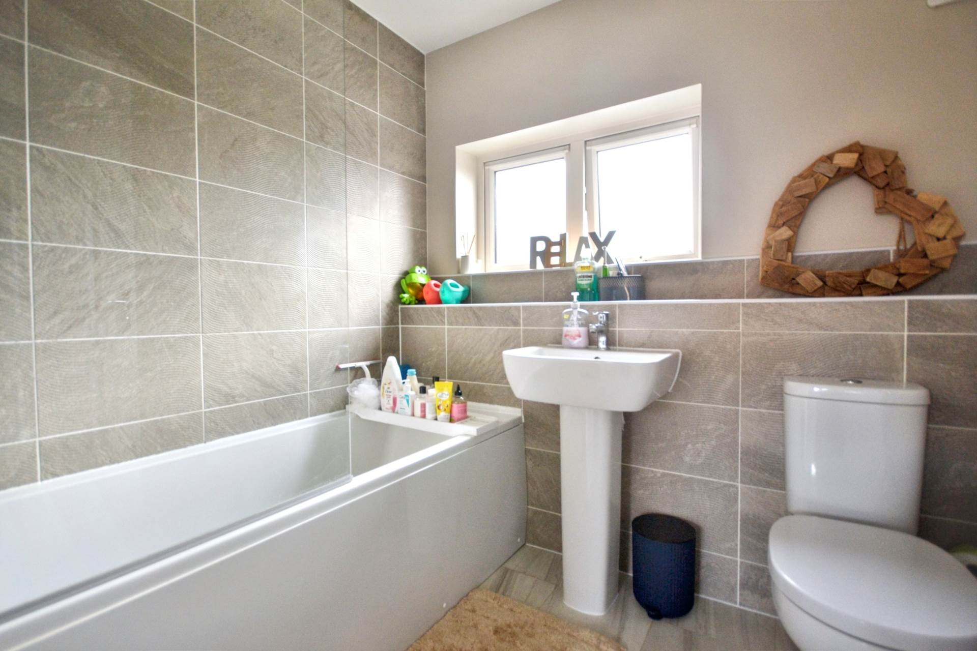 Sapphire Road, Bishop's Cleeve, Cheltenham, Gloucestershire, Image 16