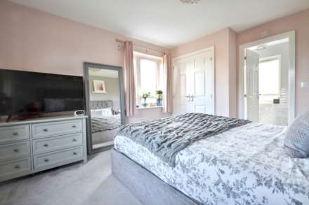 Sapphire Road, Bishop's Cleeve, Cheltenham, Gloucestershire, Image 10